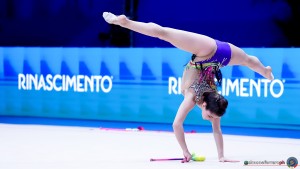 arm 53006 guyumjian lily sfe05449 simone ferraro ph